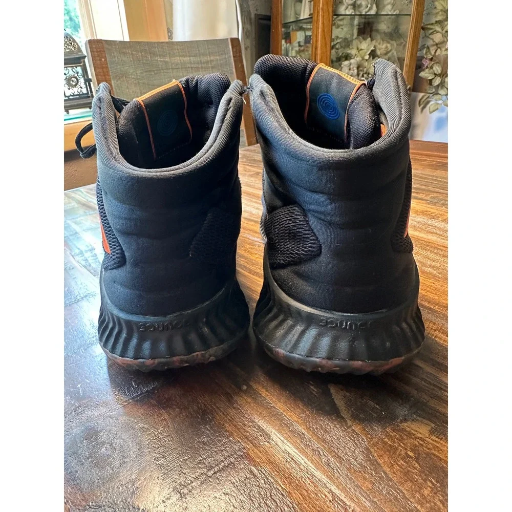 Adidas Pro Bounce 2018 Kristaps Porzingis PE Mens 9.5 Black Orange Blue B41990‎